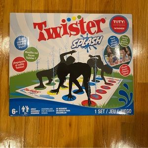 Twister Splash game NEW IN BOX
